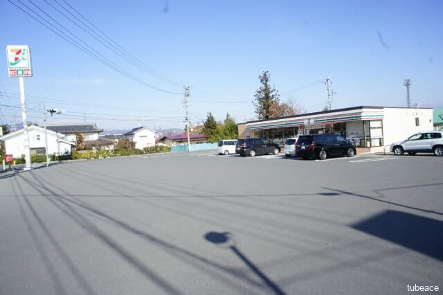 セブンイレブン長野古里店 約620m(徒歩8分)
