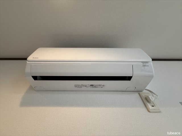 ＬＤＫにはエアコンが１台設置済みです。お部屋の数が多いので既にエアコンが設置されているというのはありがたいですね。