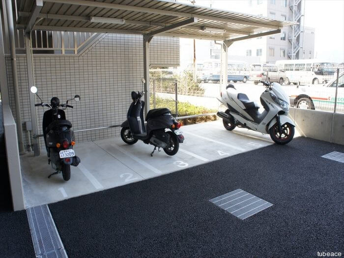 バイク置場