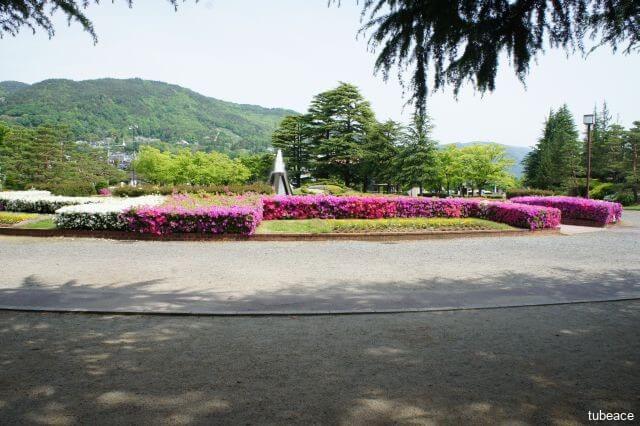 城山公園 約400m(徒歩5分)