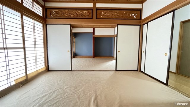 2つの約8帖の和室は襖をあけて広々とした空間を作ることができます。