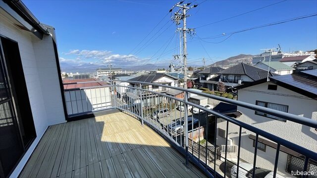 ルーフバルコニーでゆったりとしたティータイムも過ごせそうですね。