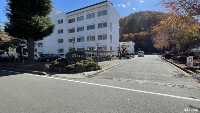 常盤中学校まで約900m(徒歩12分)