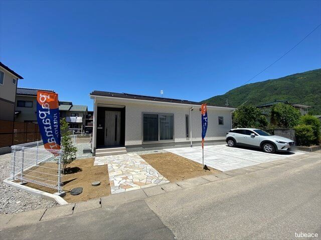 静かな住宅地に佇む平屋プランの3LDK。