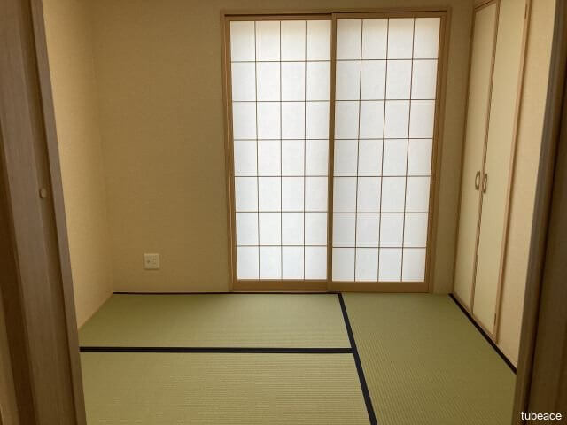 やっぱり和む和室。子育てシーンでも活躍しますね。
