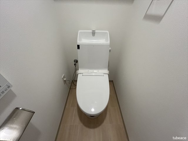 トイレも綺麗な状態ですね。