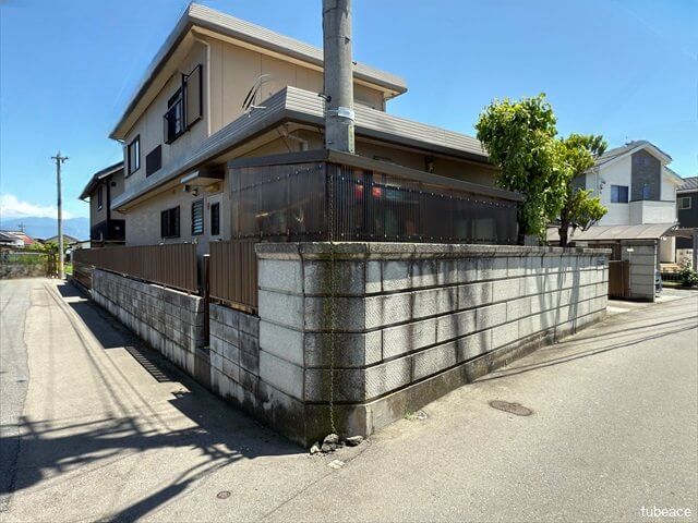周囲には高い建物もなく陽当たり良好。暖かい陽光を感じられます。